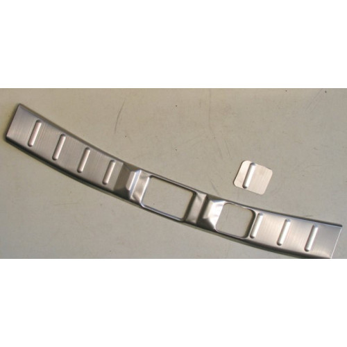 Накладка на бампер внутренняя Mitsubishi Outlander 2017